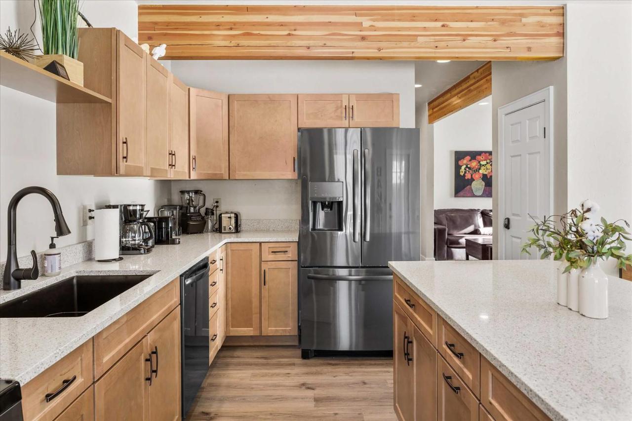 Modern Red Lodge Cabin - Walk To Broadway Ave Luaran gambar
