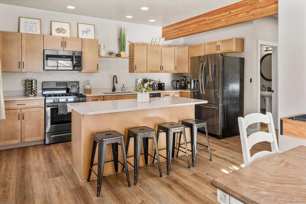 Modern Red Lodge Cabin - Walk To Broadway Ave Luaran gambar